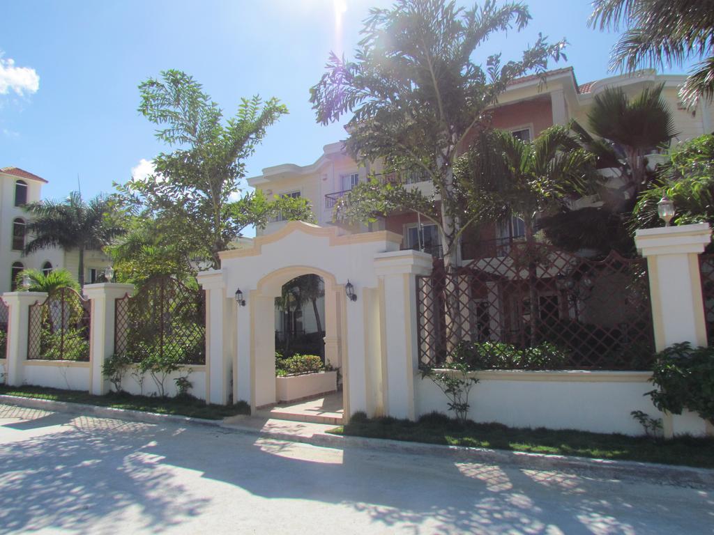 Hotel Dominicana Plus Bavaro Exterior photo
