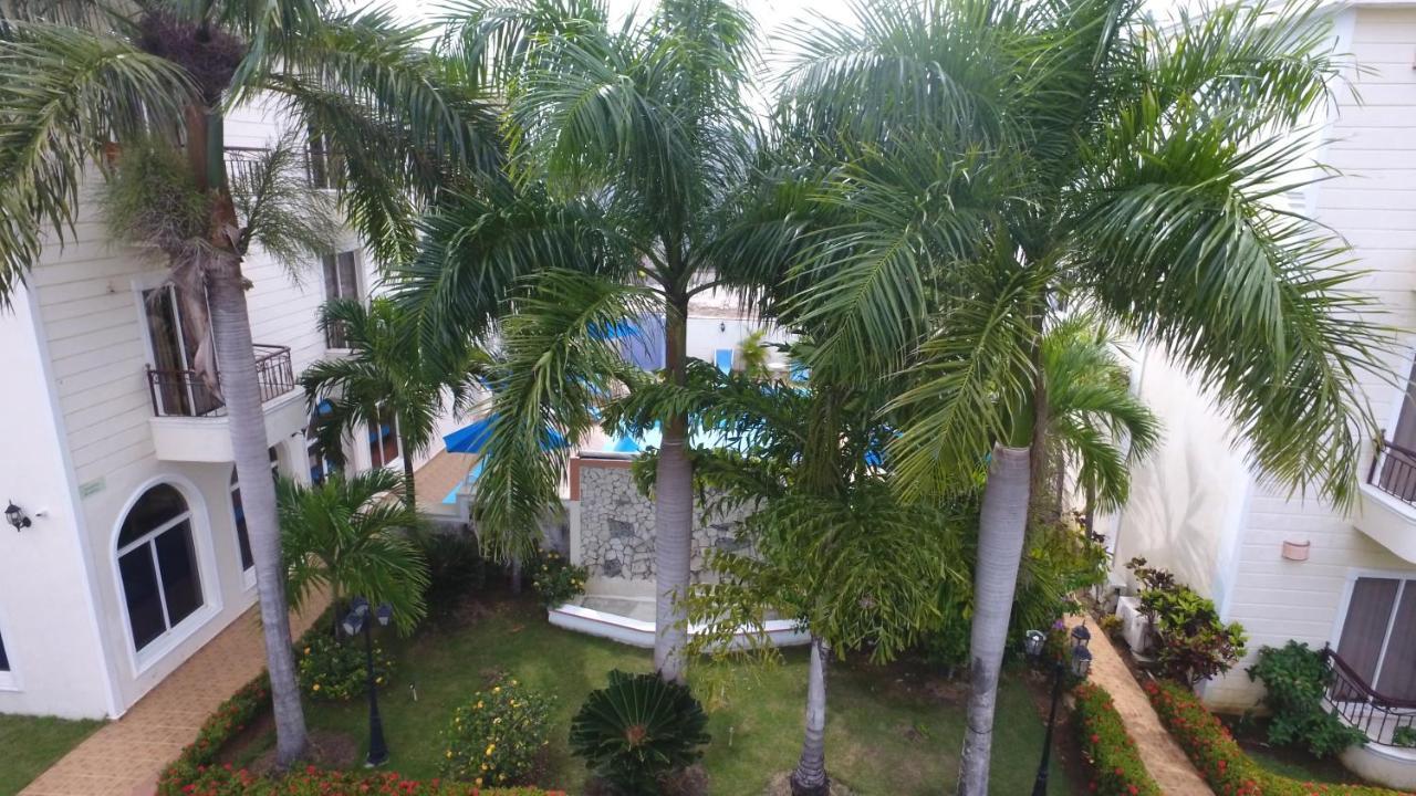 Hotel Dominicana Plus Bavaro Exterior photo